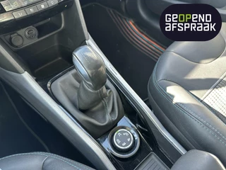 Peugeot 2008 Peugeot 2008 1.2 PureTech Urban Cross | Cruise | Trekhaak - afbeelding nr 16