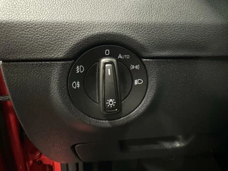 Škoda Octavia Skoda Octavia 1.0 TSI Greentech Sport Business LEDER STOF - afbeelding nr 17