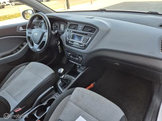 Hyundai i20 Hyundai i20 1.2 HP i-Motion AIRCO PDC NAP - afbeelding nr 10