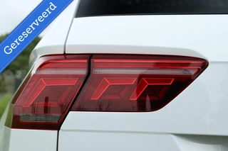 Volkswagen Tiguan Volkswagen Tiguan 1.5 TSI / 2x R-Line / Virtual Cockpit / Camera / Matrix LED / Harman Kardon / 20