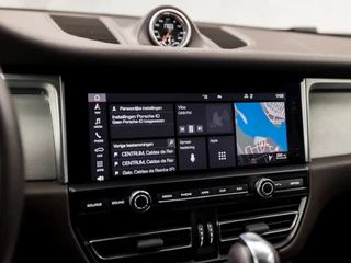 Porsche Macan 441Pk Automaat (PANORAMADAK, APPLE CARPLAY, LUCHTVERING, ALCANTARA HEMEL, MEMORY SEATS, ESPRESSO LEDER, STUURVERWARMING, BOSE, ADAPTIVE CRUISE, NIEUWSTAAT) - afbeelding nr 29