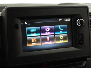 Renault Master Renault Master T35 2.3 dCi 135PK L2H2 Airco Cruise Control Camera Nav PDC V+A Trekhaak 270° Deuren - afbeelding nr 29