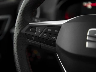 SEAT Arona SEAT Arona 1.0 EcoTSi 116pk DSG FR | Full LED | Keyless | ParkAssist + Camera | App-Connect | Armsteun vóór | Black Pack | Wireless Charge - afbeelding nr 9