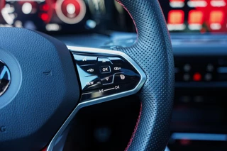 Volkswagen Golf Volkswagen Golf 8 GTI Clubsport | Pano | HK | Matrix IQ | Alcantara | ACC | Rijdersauto Edition | Urano Grijs - afbeelding nr 30