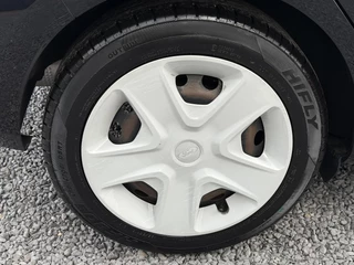 Ford Fiesta Ford Fiesta 1.1 Trend 2e Eigenaar,Navi,Airco,Cruise,Pdc,N.A.P,Zeer Zuinig,Apk tot 11-2026 - afbeelding nr 31