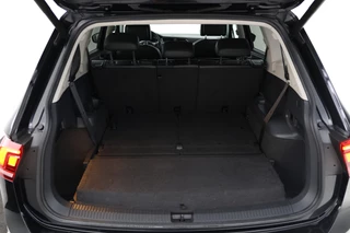 Volkswagen Tiguan Allspace Trekhaak, Leer, 360 Camera, Panoramadak, Stoelverwarming, Memory Seat - afbeelding nr 21