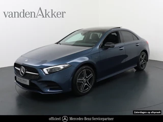 Mercedes-Benz A-Klasse 250e AMG // Panoramadak // Memory // Trekhaak // Keyless // Carplay // Sfeerverlichting // MultiBeam LED // Night Pakket // Augmented Reality