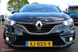 Renault Mégane Estate Renault Megane Estate 1.3 TCe Limited, Trekhaak, Pdc, Keyless, App connect, Navi, Cruise, Airco, Donkerglas, 16 inch Lmv. - afbeelding nr 14