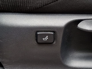 Toyota C-HR Toyota C-HR 1.8 Hybrid Executive | 24mnd Garantie | Incl. Beurt & APK | - afbeelding nr 33