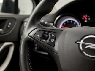 Opel Astra Opel Astra 1.2 Edition (APPLE CARPLAY, CAMERA, CRUISE, SPORTSTOELEN, LED KOPLAMPEN, PARKEERSENSOREN, LM VELGEN, NIEUWSTAAT) - afbeelding nr 19