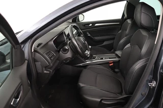 Renault Mégane Renault Mégane 1.3 TCe Business Zen | Trekhaak | Head-Up |  Carplay | Full LED | Camera | Navigatie | Climate control | Parkeerhulp | Cruise control - afbeelding nr 4