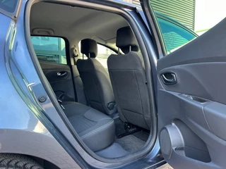 Renault Clio Renault Clio 1.2 TCe Limited | Volledig Onderhouden | Navigatie | Cruise Control | Climate Control | Stoelverwarming | Parkeersens - afbeelding nr 42