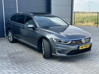 Volkswagen Passat Volkswagen Passat Variant 1.4 TSI GTE Highline - afbeelding nr 21