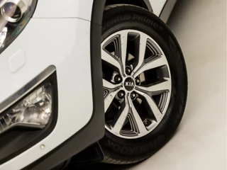 Kia Sportage Kia Sportage 1.6 GDI Luxury (PANORAMADAK, NAVIGATIE, CAMERA, LEDER, SPORTSTOELEN, XENON, GETINT GLAS, CLIMATE CONTROL, NIEUWSTAAT) - afbeelding nr 26