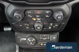 Jeep Renegade Jeep Renegade 4xe 240 Plug-in Hybrid Electric Trailhawk - afbeelding nr 13