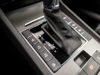Škoda Superb 218Pk Automaat (APPLE CARPLAY, GROOT NAVI, VIRTUAL COCKPIT, MEMORY SEATS, STOELVERWARMING, CAMERA, GETINT GLAS, LED KOPLAMPEN, TREKHAAK, NIEUWSTAAT) - afbeelding nr 26