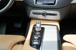 Volvo XC90 Volvo XC90 2.0 T8 Twin Engine AWD Inscription - Dealer onderhouden- Bowers & Wilkins - Panoramisch schuif/kanteldak - Luchtvering - Trekhaak - Adaptieve cruise control - Stoelverwarming en ventilatie - Elektrisch verstelbare stoelen - Standkachel - afbeelding nr 15