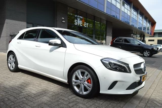 Mercedes-Benz A-Klasse Mercedes A-klasse 160 Ambition AMG Styling/Carplay/Pdc/Mooi! - afbeelding nr 22