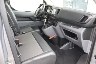 Toyota ProAce Toyota ProAce Worker 2.0 D-4D Navigator Long - NL- Auto!! Carplay I Trekhaak I Navi - afbeelding nr 3