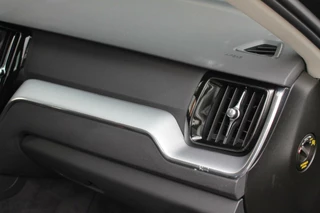 Volvo XC60 Volvo XC60 T6 Recharge AWD Inscription Exclusive | Panoramadak | Leder | Stoelverwarming | Parkeercamera | Keyless - afbeelding nr 36
