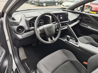 Toyota C-HR Toyota C-HR 1.8 Hybrid 140 Dynamic | Sensoren v/a | Keyless Entry | Stoelver - afbeelding nr 23