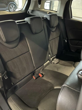 Renault Clio Renault Clio Estate 0.9 TCe Intens Clima Navi Carplay Cruise - afbeelding nr 37