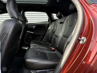 Volvo V40 Volvo V40 Cross Country 2.0 D2 Summum Geartronic Leder LED Trekhaak Camera - afbeelding nr 7