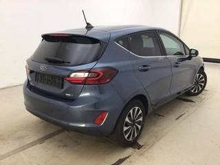 Ford Fiesta Ford Fiesta 1.0 EcoBoost Hybrid Titanium X | half leder bekleding | winter pack | camera | verlengde garantie tot maart 2027 max 100.000 km - afbeelding nr 2