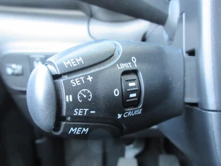 Citroën C3 Citroen C3 1.2 PureTech Shine Airco 5 Deurs Carplay - afbeelding nr 17