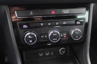 SEAT Ateca SEAT Ateca 1.4 EcoTSI Xcellence / Camera / Navigatie / Cruise Control / LED Koplampen / 18'' / Getint glas - afbeelding nr 25