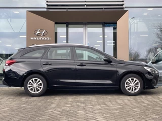 Hyundai i30 | Navigatie | Achteruitrijcamera - afbeelding nr 6