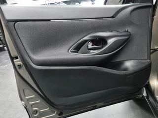 Toyota Yaris Cross Toyota Yaris Cross 1.5 Hybrid/Team-D/PDC/BSM/Elektr. Achterklep - afbeelding nr 18