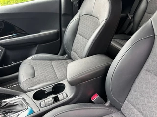 Kia Niro Kia Niro 1.6 GDI DYN.L. TREKHAAK PLUG-IN PHEV - afbeelding nr 17