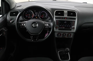 Volkswagen Polo Volkswagen Polo 1.0 TSI Edition | Carplay | Trekhaak | Airco |  Cruise control | Bluetooth - afbeelding nr 3