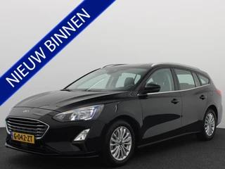 Ford Focus AUTOMAAT / TREKHAAK / FULL LED / KEYLESS / CARPLAY / NAVI / CLIMA / PDC / NL-AUTO - afbeelding nr 1