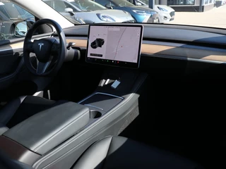 Tesla Model Y - afbeelding nr 3