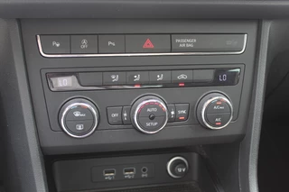 SEAT Ateca SEAT Ateca 1.4 EcoTSI Style / Trekhaak / Panoramadak / Camera / 18'' / Navigatie / LED Koplampen / Dodehoek / DAB / ACC - afbeelding nr 26