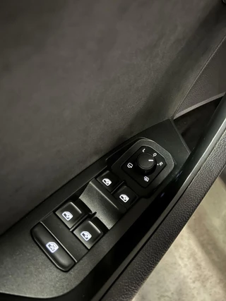 Škoda Kodiaq Skoda Kodiaq 1.5 TSI Sportline Pano Virtual 7 Pers Trekhaak - afbeelding nr 44