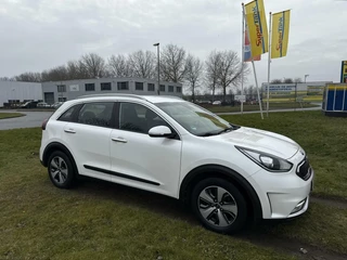 Kia Niro Kia Niro 1.6 GDi Hybrid DynamicLine - NAVI/CAM/CARPLAY/NAP - afbeelding nr 8