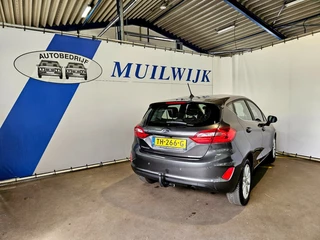 Ford Fiesta Ford Fiesta 1.0 EcoBoost Titanium / Trekhaak / Camera / NL Auto - afbeelding nr 10