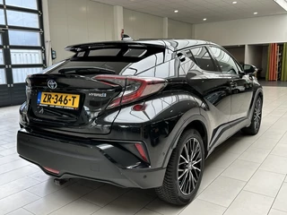Toyota C-HR Toyota C-HR 1.8 Hybrid Executive [ TREKHAAK I LEER I DEALER ONDERHOUDEN I CA - afbeelding nr 3