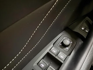 Volkswagen Passat Volkswagen Passat Variant 1.4 TSI Hybride 218PK DSG|Pano|Nardo Grey Trekhaak|Navi|Virtual Cockpit|Carplay - afbeelding nr 36