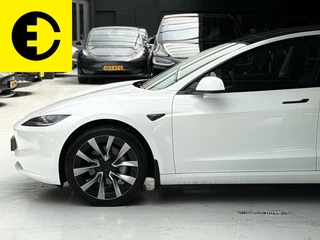 Tesla Model 3 Tesla Model 3 RWD 60 kWh| Pano | Autopilot |stoelverwarming - afbeelding nr 48