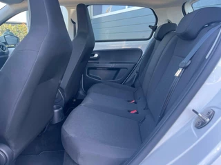 Volkswagen up! Volkswagen Up! 1.0 BMT move up! 5 Deurs LED Airco DAB - afbeelding nr 6
