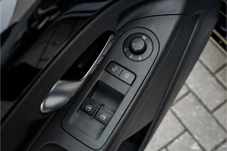 Volkswagen up! Volkswagen up! 1.0 High Up Cruise Airco 5-DRS Fender Sound - afbeelding nr 31
