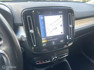 Volvo XC40 Volvo XC40 1.5 T5 Business Pro 262 PK PLUG-IN HYBRID NAVIGATIE CARPLAY TREKHAAK DEALER ONDERHOUDEN!! - afbeelding nr 13