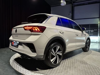 Volkswagen T-Roc Volkswagen T-ROC 1.5 TSI R-Line Business *Keyless*Appconnect*IQLight* - afbeelding nr 29