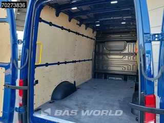 Volkswagen Crafter Volkswagen E-Crafter 136pk Elektrisch Automaat L3H3 115km WLTP 35,8KWh LED Camera Parkeersensoren Airco Cruise L2H2 11m3 Airco Cruise control - afbeelding nr 7