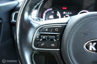 Kia e-Niro Kia e-Niro ExecutiveLine 64 kWh, Leer, Memory, stuur- Stoel verwarming/ventilatie, Pdc voor- achter, Camera, Adaptief Cruise, Dode hoek detectie, Carplay, Clima, Navi, Donkerglas. - afbeelding nr 25