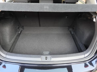 Volkswagen Golf - afbeelding nr 33